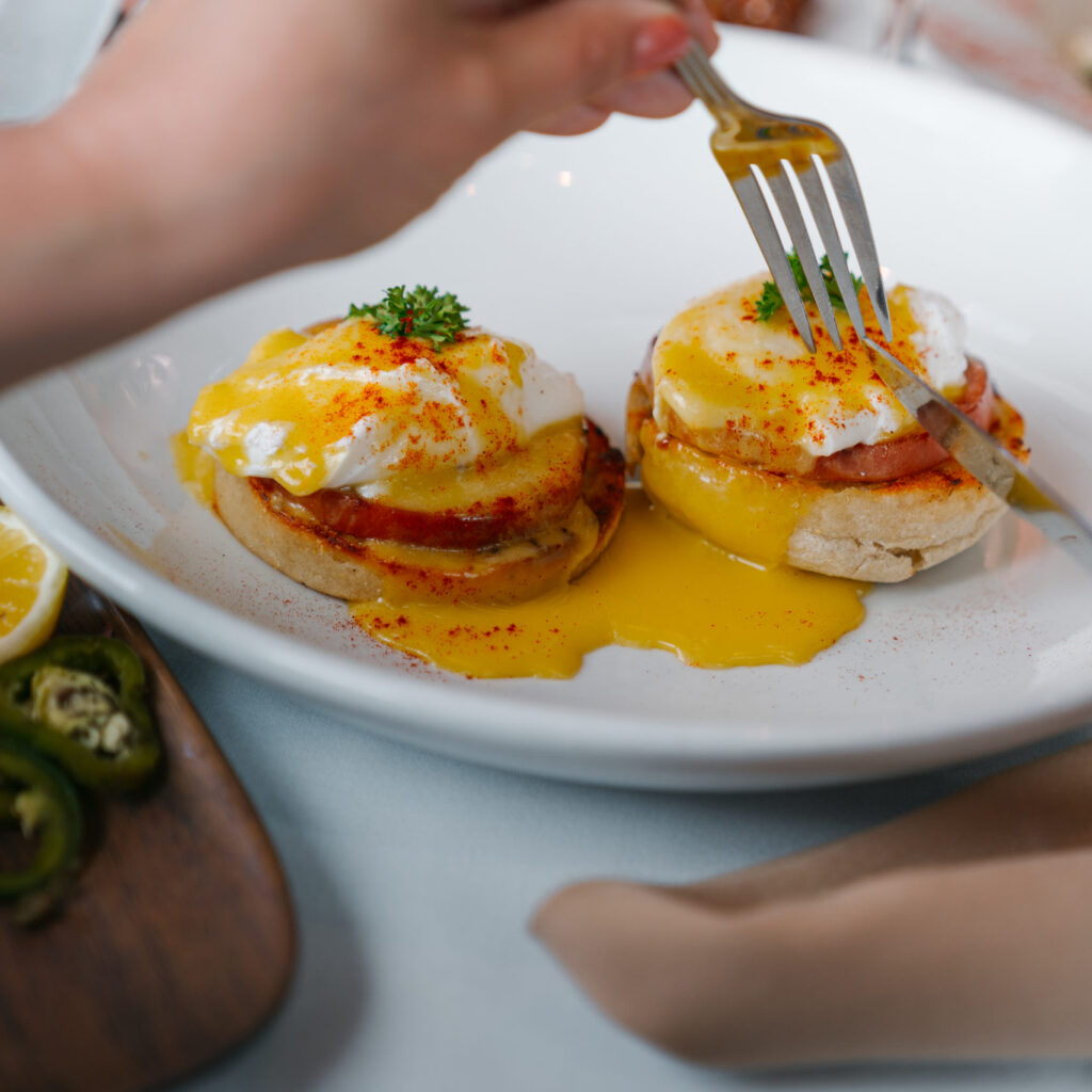 eggs benedict