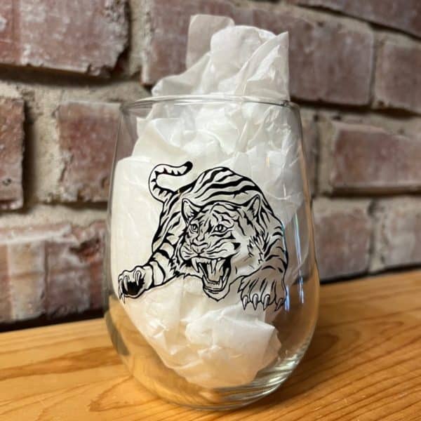 Tiger clear glass wine tumbler